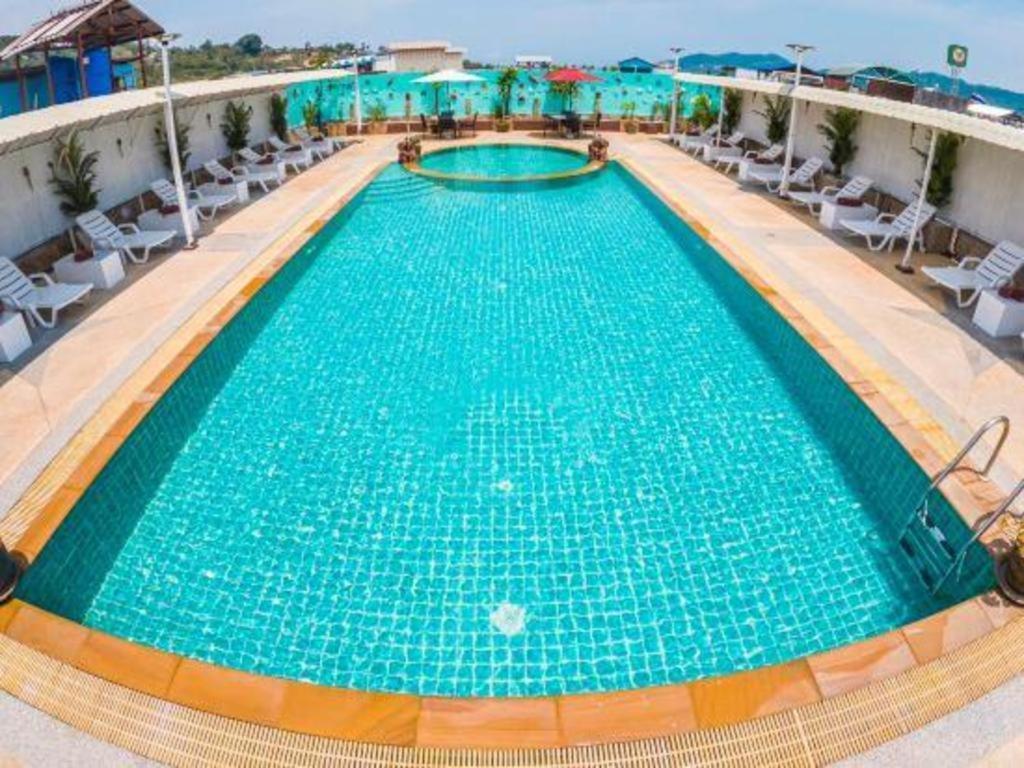 Azure Phuket 3* Patong