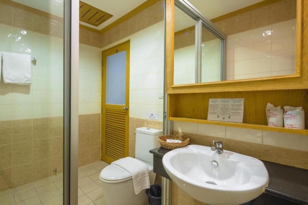Azure Phuket Hotel Patong