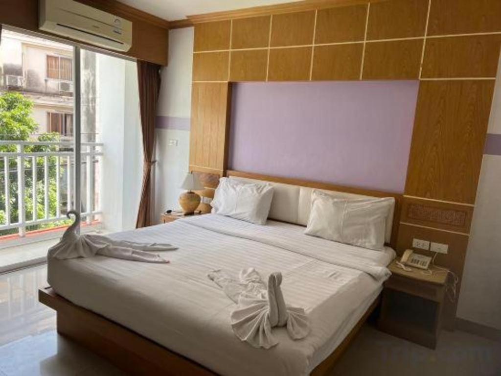 Hotel Azure Phuket